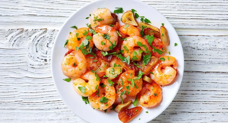 Camarones al ajillo