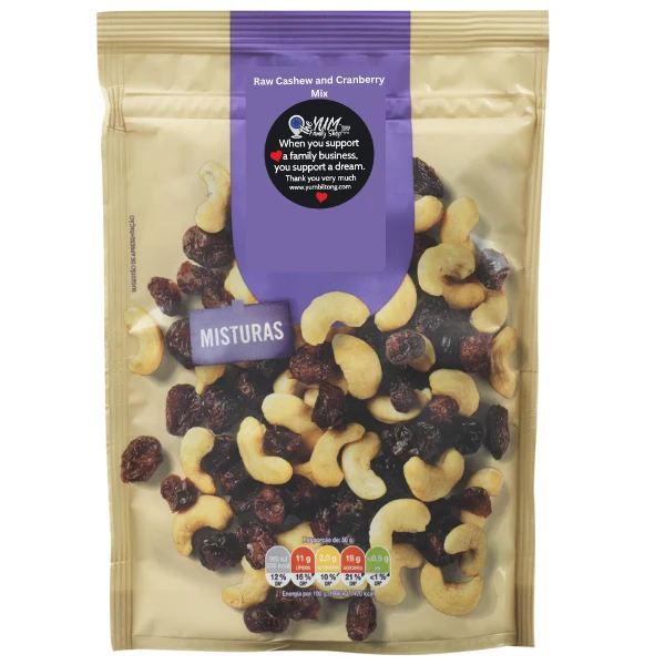 The Yum Family Shop Raw Cashew and Cranberry Mix 200g