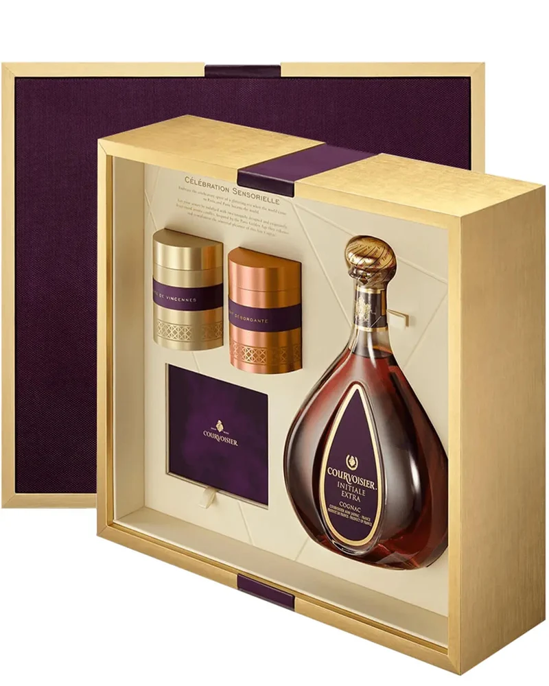 Courvoisier Initiale Extra Gift Box, 70 cl