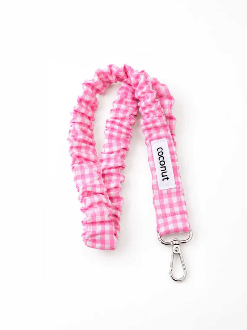 Colgador elástico vichy rosa