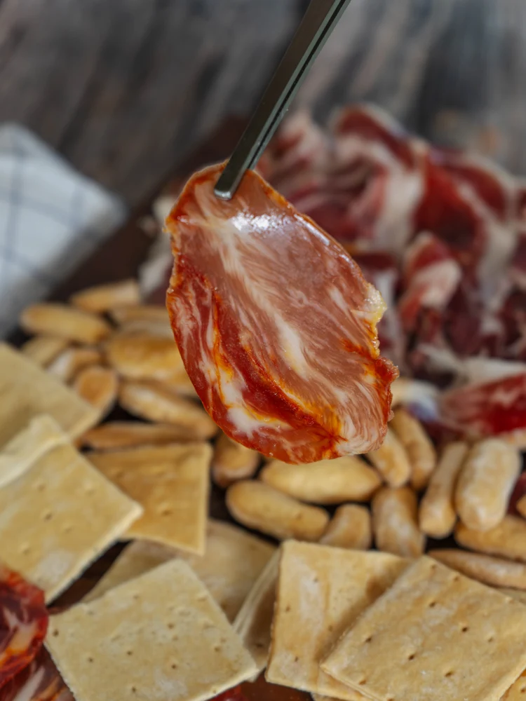 Surtido de Lomo y Paleta 100% Ibérico de Bellota 100gr