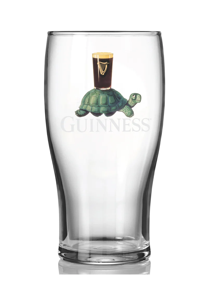 Guinness Gilroy Christmas Glass Set