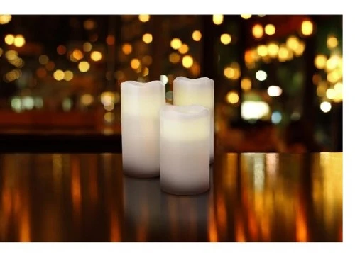 KIT DI 4 LED CON ADATTATORE+CARC.+TELEC COD 174428 DUNI BIANCO PILLAR IN CERA