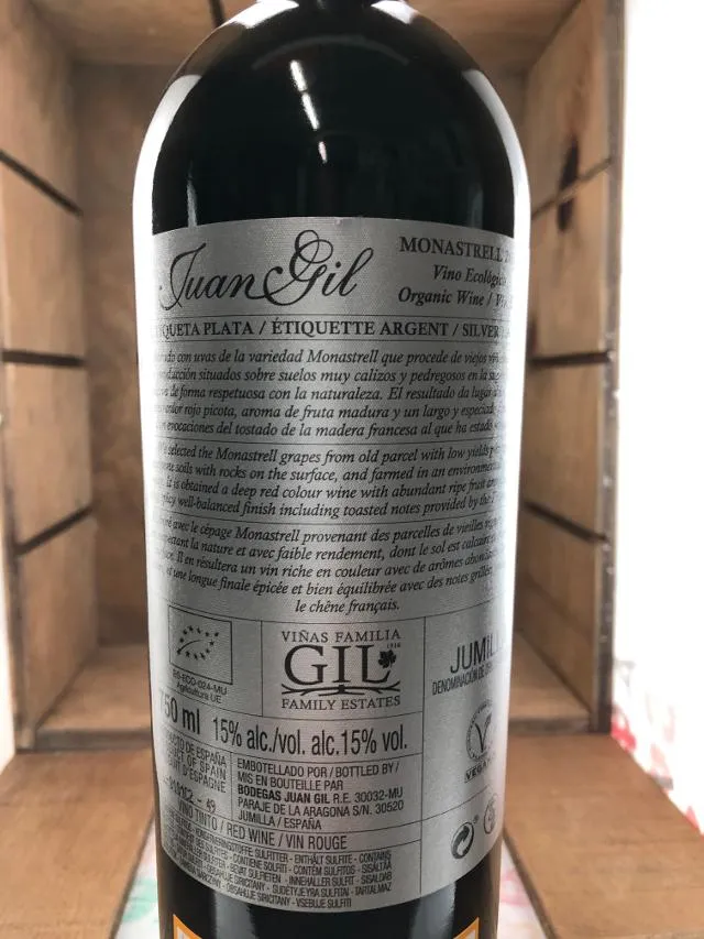 Juan Gil etiqueta plata