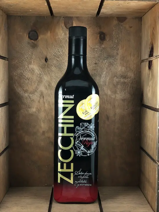 Vermut Zecchini rojo