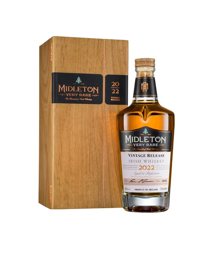Midleton Very Rare Irish Whiskey Set 2021 & 2022