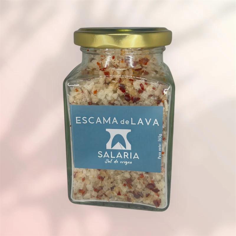 Escamas de lava, escamas de flor de sal con pimentón dulce y picante suave, artesanal y natural sin refinar.