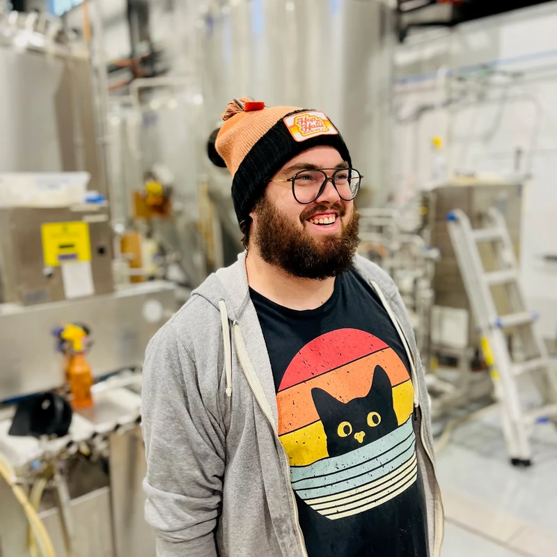 Black/orange winter hat