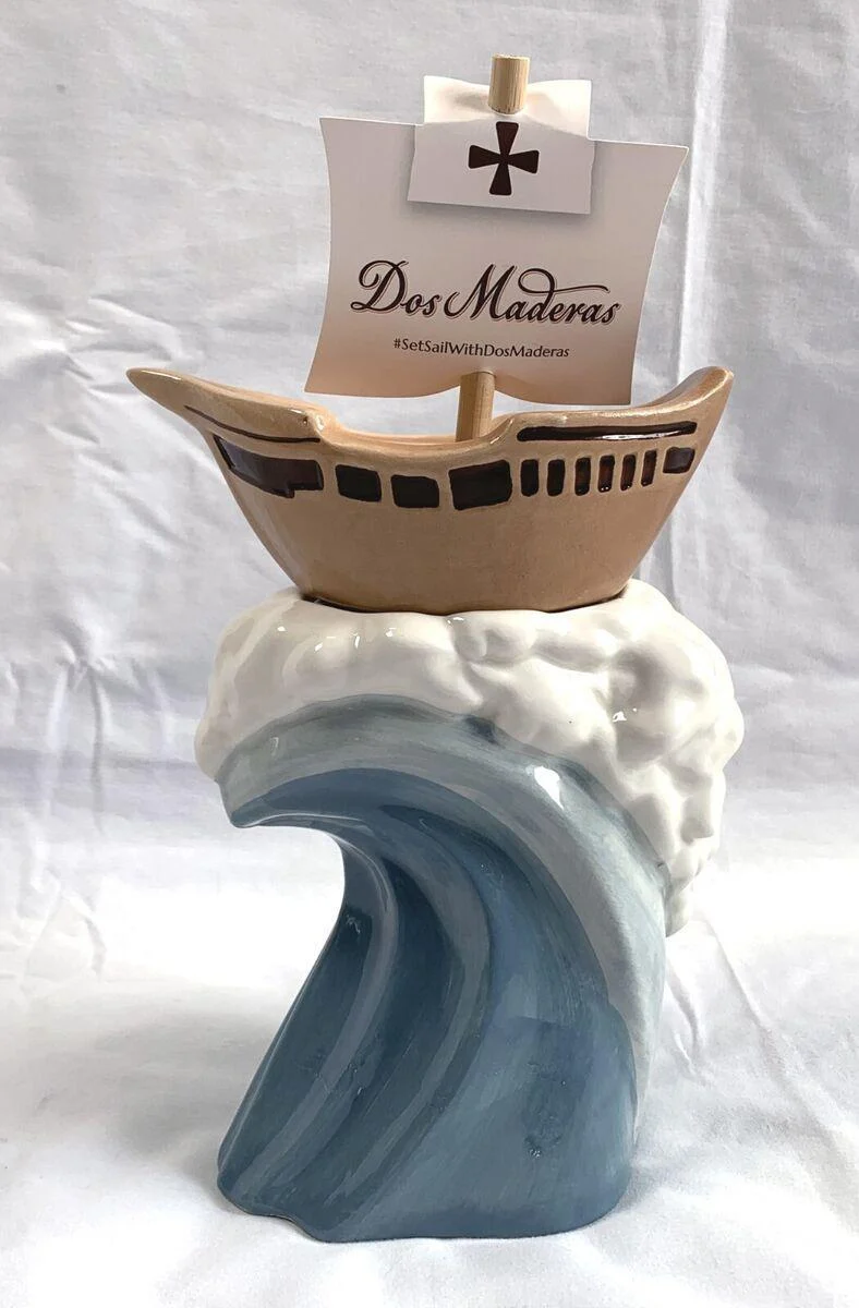 Misc Glassware Dos Madres Wave w/ship Glass