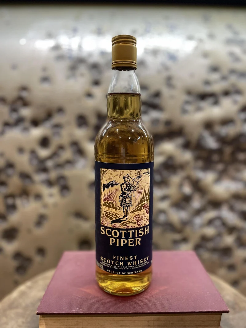 Scottish Piper - Blended Scotch Whisky (750ml)