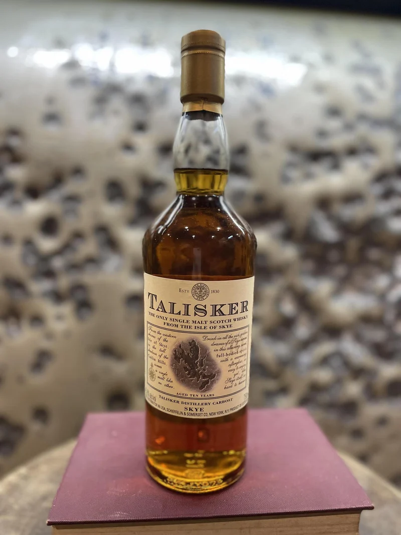 Talisker Isle of Skye 10 Year Old, Discontinued Presentation with Box