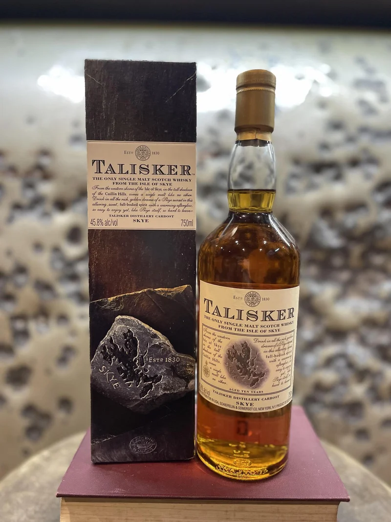 Talisker Isle of Skye 10 Year Old, Discontinued Presentation with Box